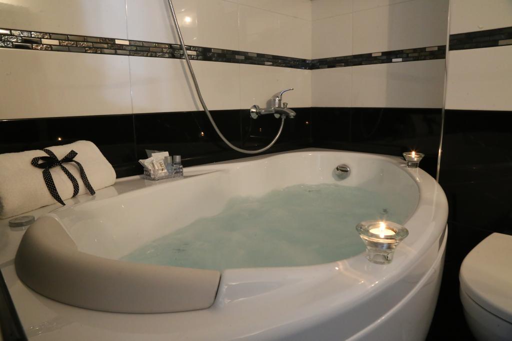 Casa Vacanze Sannazzaro 70 那不勒斯 外观 照片
