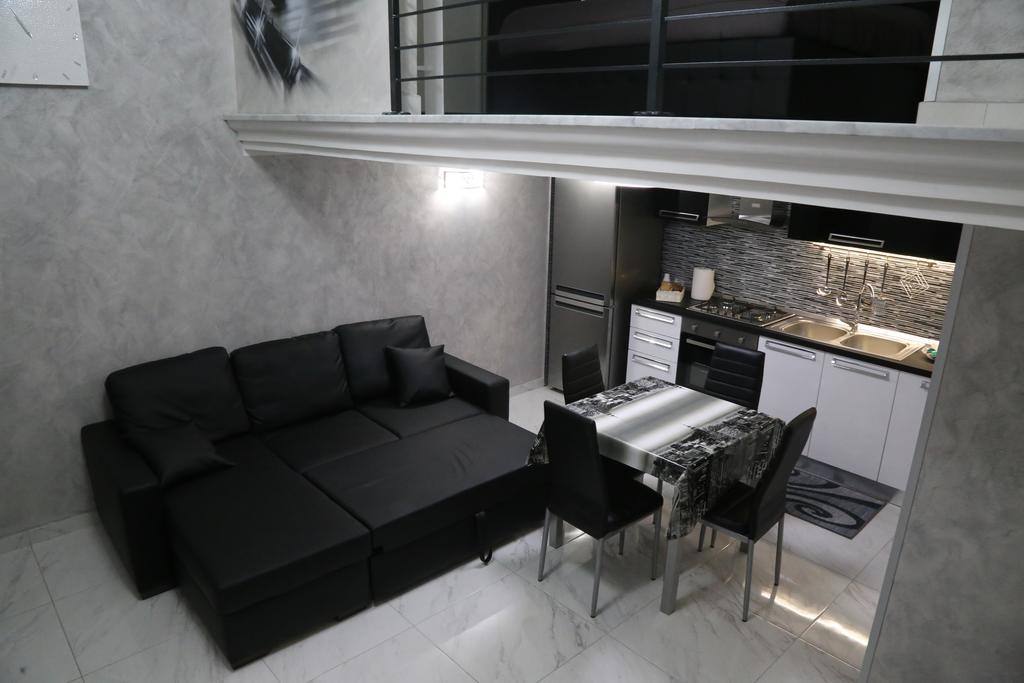 Casa Vacanze Sannazzaro 70 那不勒斯 外观 照片