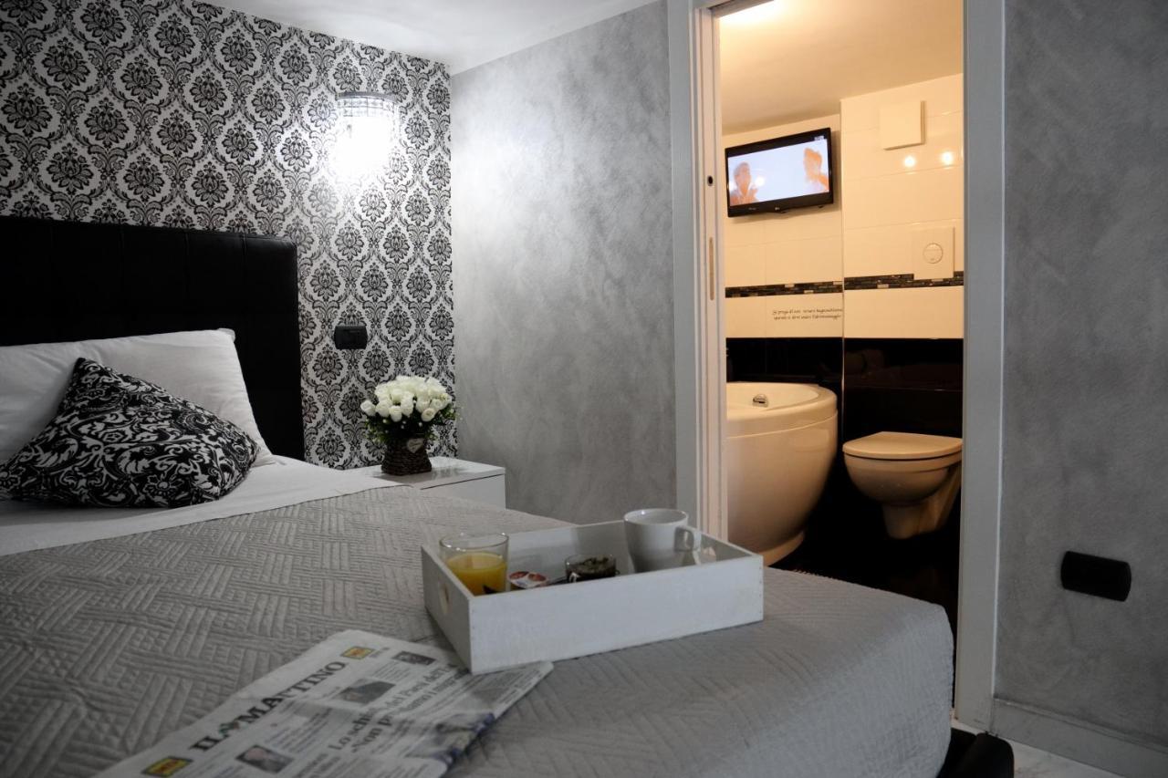 Casa Vacanze Sannazzaro 70 那不勒斯 外观 照片